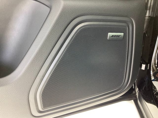 2026 Porsche Macan T AWD - 22952648 - 16