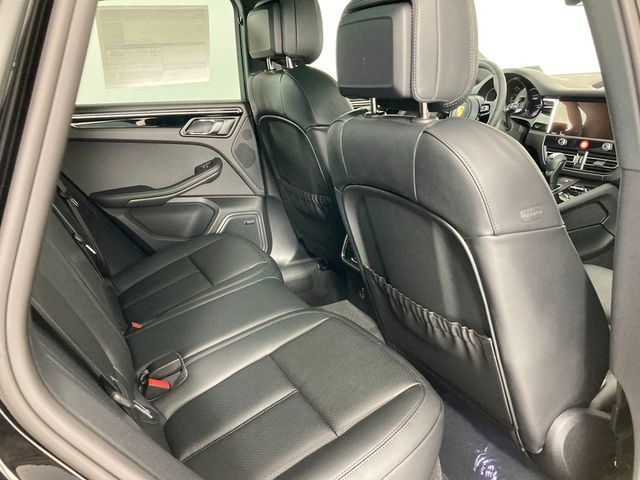 2026 Porsche Macan T AWD - 22952648 - 21