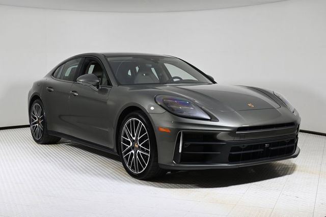2026 Porsche Panamera 4 AWD - 22944994 - 8