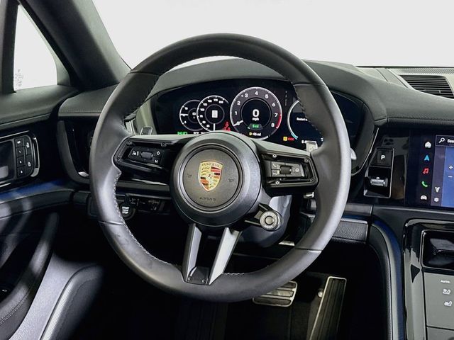 2026 Porsche Panamera 4 E-Hybrid - Photo 11