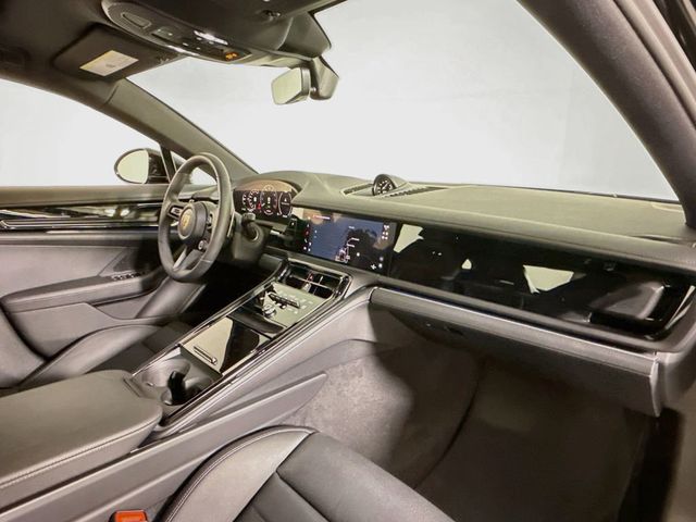 2026 Porsche Panamera 4 E-Hybrid - Photo 15