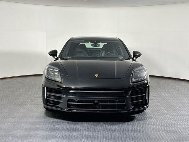 2026 Porsche Panamera 4 E-Hybrid - Photo 9