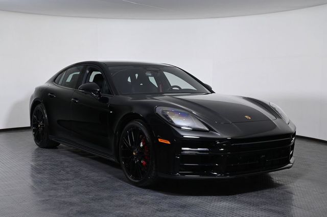 2026 Porsche Panamera GTS AWD - 23004737 - 8