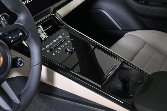 2026 Porsche Panamera RWD - 22954786 - 22