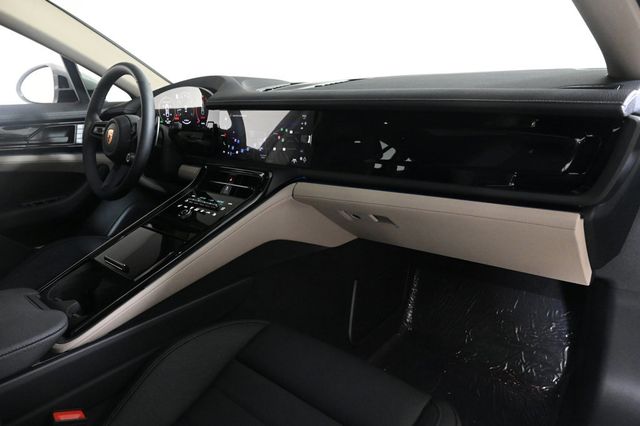 2026 Porsche Panamera RWD - 22956926 - 16