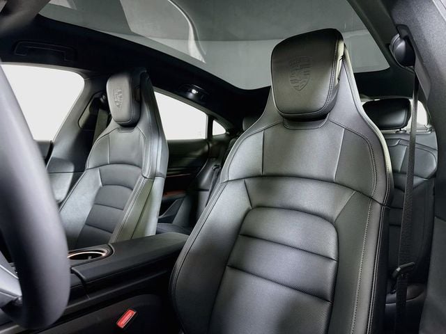 2026 Porsche Taycan 4 AWD - 23075661 - 4