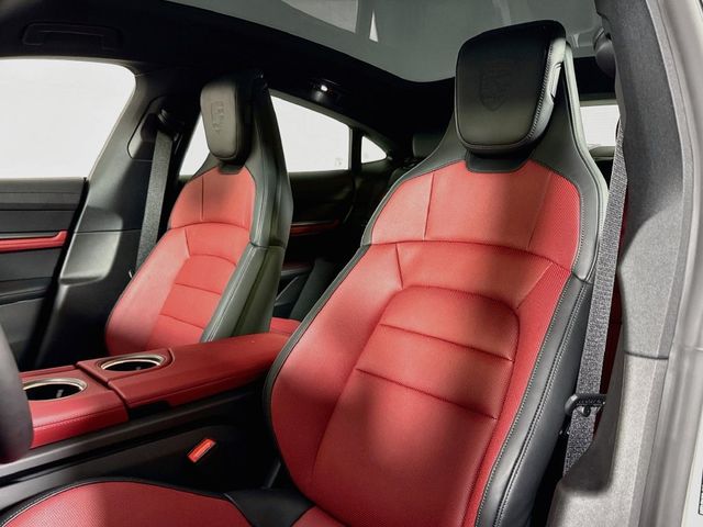 2026 Porsche Taycan 4 AWD - 23085481 - 4