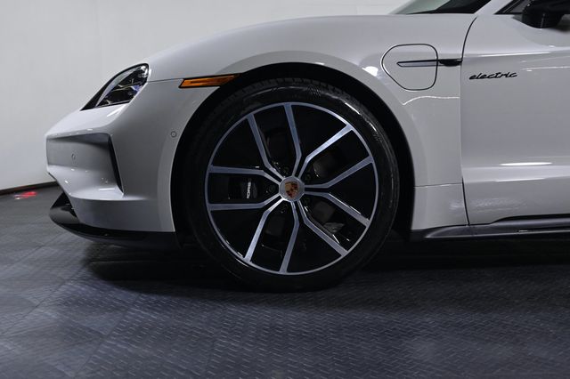 2026 Porsche Taycan Black Edition RWD - 23003499 - 26