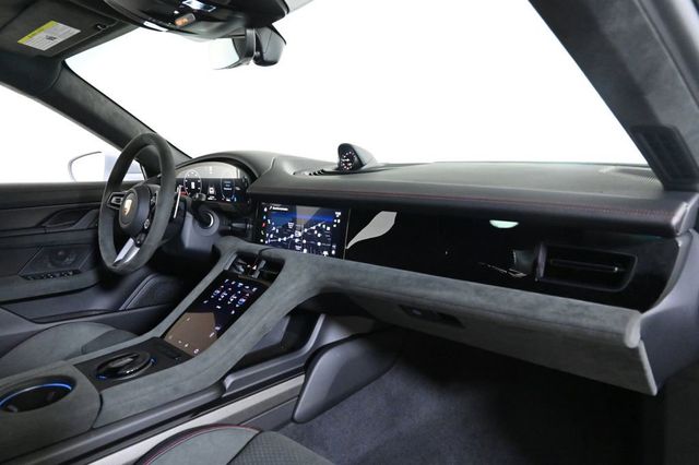 2026 Porsche Taycan GTS AWD - 22944985 - 15