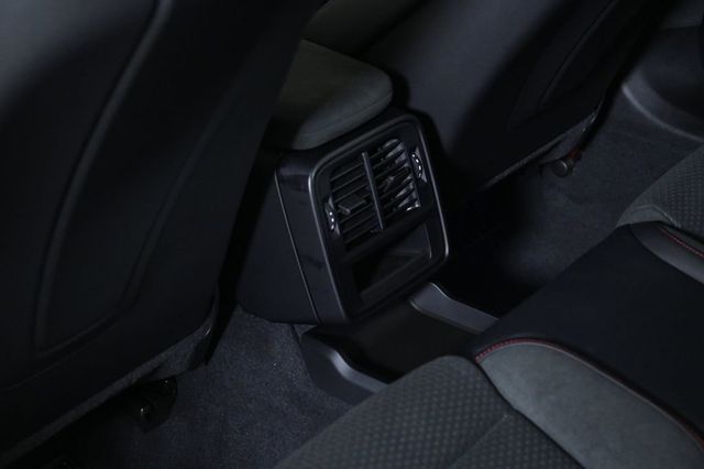 2026 Porsche Taycan GTS AWD - 22944985 - 18