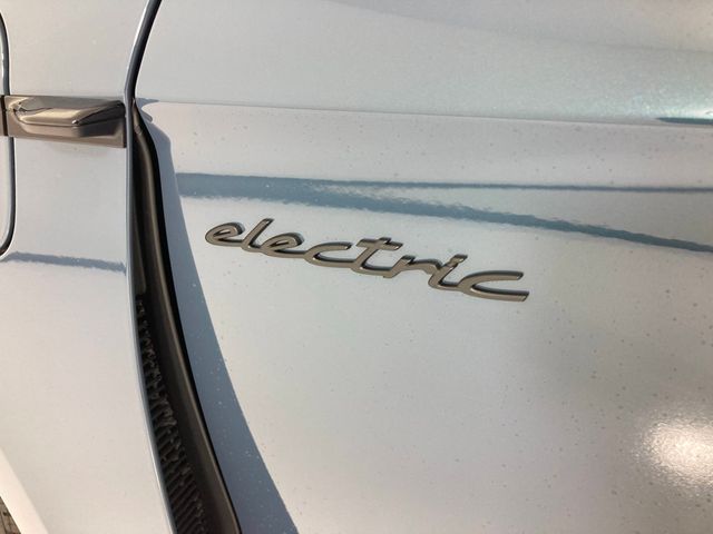 2026 Porsche Taycan GTS AWD - 22969005 - 24