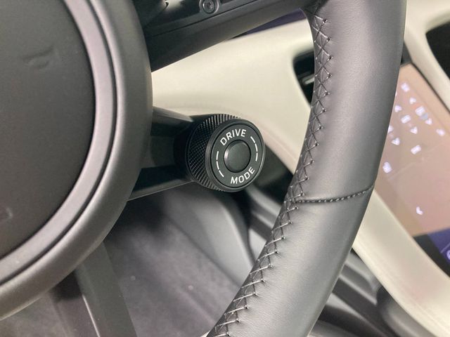 2026 Porsche Taycan GTS AWD - 22969005 - 8