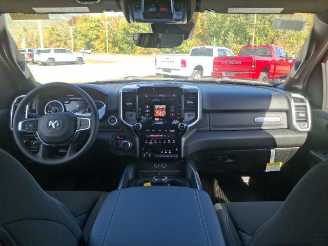 2026 Ram 1500 BIG HORN CREW CAB 4X4 5'7 BOX - 23077210 - 14
