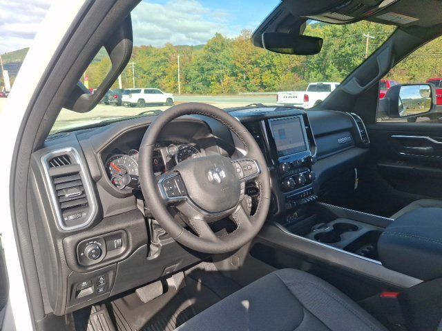 2026 Ram 1500 BIG HORN CREW CAB 4X4 5'7 BOX - 23077391 - 13
