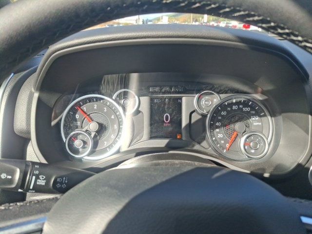 2026 Ram 1500 BIG HORN CREW CAB 4X4 5'7 BOX - 23077391 - 16