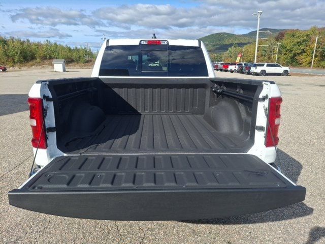 2026 Ram 1500 BIG HORN CREW CAB 4X4 5'7 BOX - 23077391 - 22