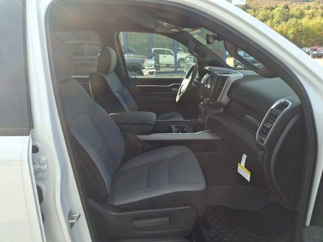 2026 Ram 1500 BIG HORN CREW CAB 4X4 5'7 BOX - 23077391 - 24