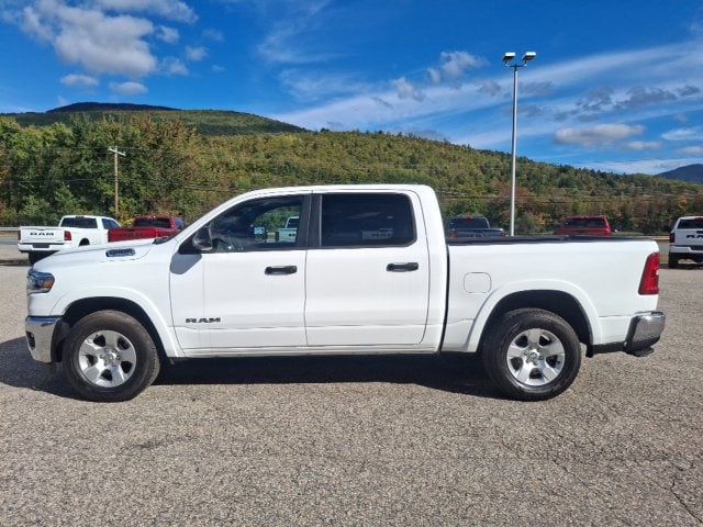 2026 Ram 1500 BIG HORN CREW CAB 4X4 5'7 BOX - 23077391 - 3