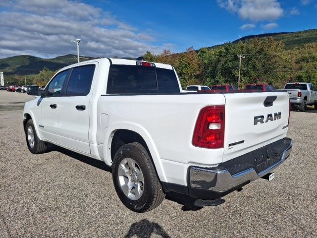 2026 Ram 1500 BIG HORN CREW CAB 4X4 5'7 BOX - 23077391 - 4