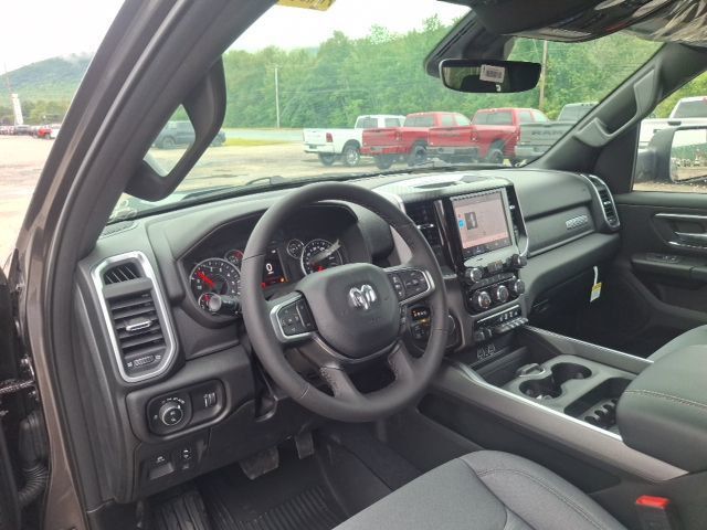 2026 Ram 1500 BIG HORN CREW CAB 4X4 5'7 BOX - 23077474 - 12