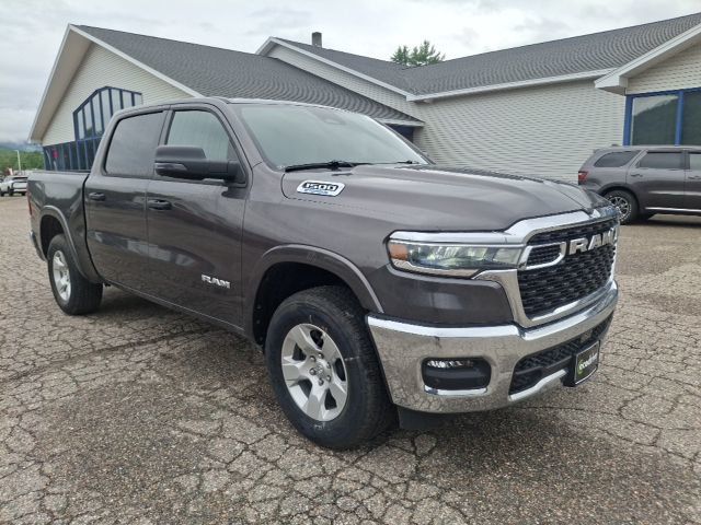 2026 Ram 1500 BIG HORN CREW CAB 4X4 5'7 BOX - 23077474 - 32