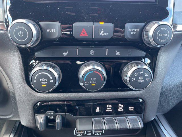 2026 Ram 1500 BIG HORN CREW CAB 4X4 5'7 BOX - 23077591 - 14
