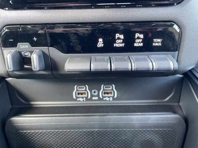 2026 Ram 1500 BIG HORN CREW CAB 4X4 5'7 BOX - 23077591 - 15