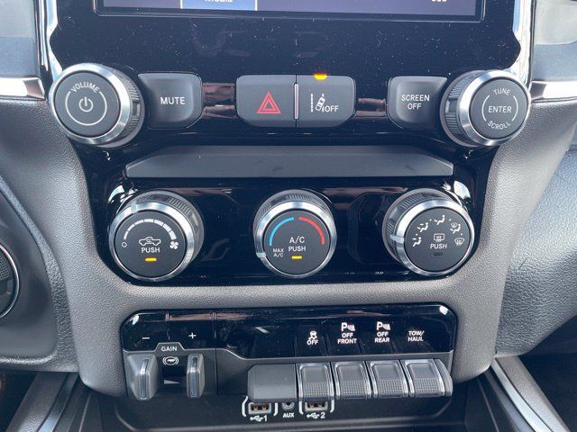 2026 Ram 1500 BIG HORN CREW CAB 4X4 5'7 BOX - 23078137 - 13
