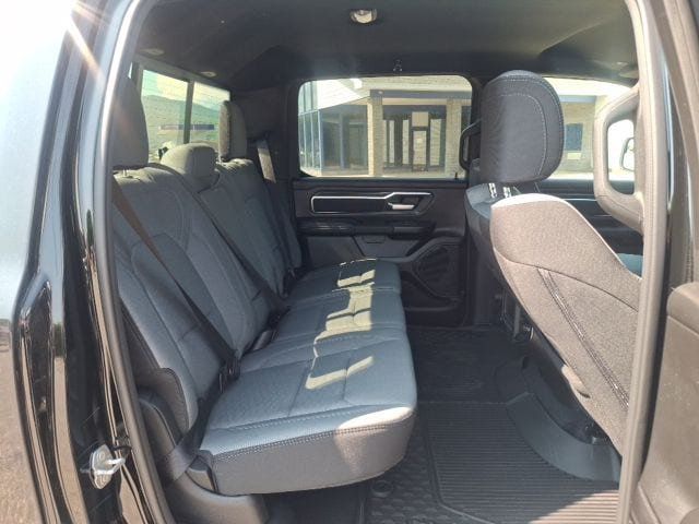 2026 Ram 1500 BIGHORN/LONESTAR CREW 4X4 - 23077392 - 28