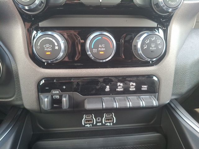 2026 Ram 1500 BIGHORN/LONESTAR CREW 4X4 - 23077652 - 19