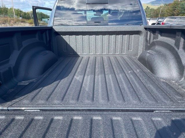 2026 Ram 1500 EXPRESS CREW CAB 4X4 5'7 BOX - 23077531 - 19