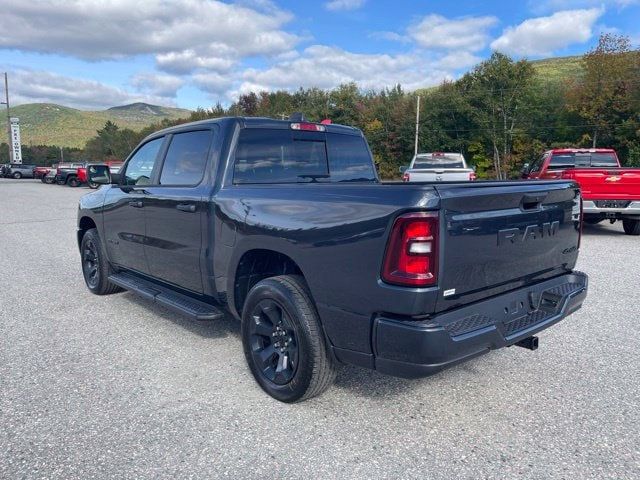 2026 Ram 1500 EXPRESS CREW CAB 4X4 5'7 BOX - 23077531 - 4