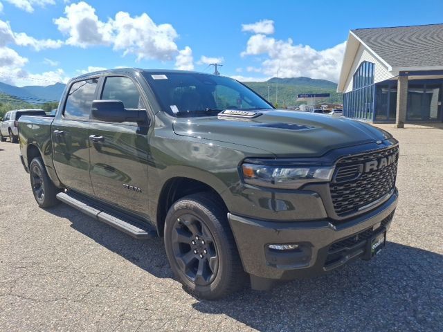 2026 Ram 1500 EXPRESS CREW CAB 4X4 5'7 BOX - 23077632 - 28