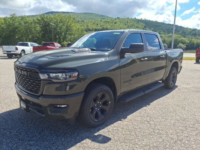 2026 Ram 1500 EXPRESS CREW CAB 4X4 5'7 BOX - 23077632 - 2