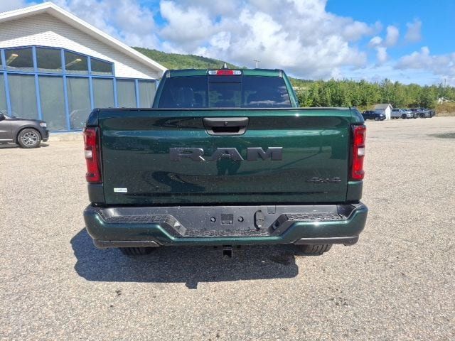 2026 Ram 1500 EXPRESS CREW CAB 4X4 5'7 BOX - 23077653 - 5