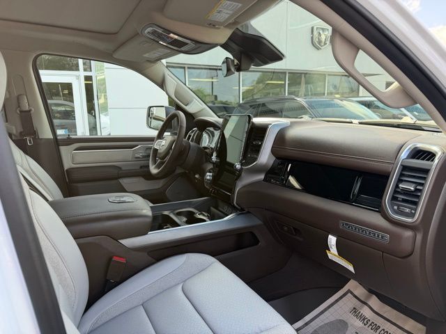 2026 Ram 1500 Laramie 4x4 Crew Cab 5'7" Box - 23007286 - 6