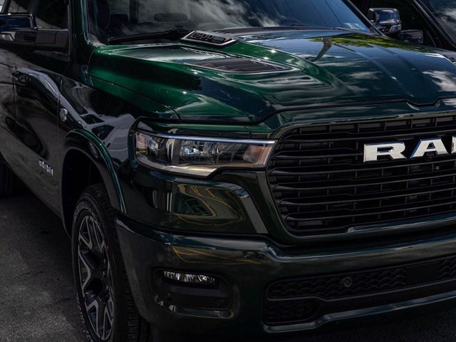 2026 Ram 1500 LARAMIE CREW CAB 4X4 - 23081362 - 34