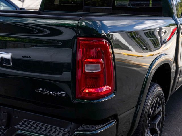 2026 Ram 1500 LARAMIE CREW CAB 4X4 - 23081362 - 37
