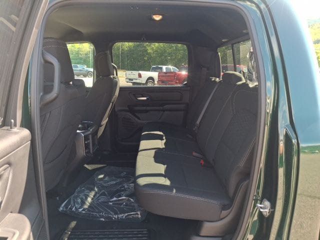 2026 Ram 1500 TRADESMAN CREW CAB 4X4 - 23077653 - 22