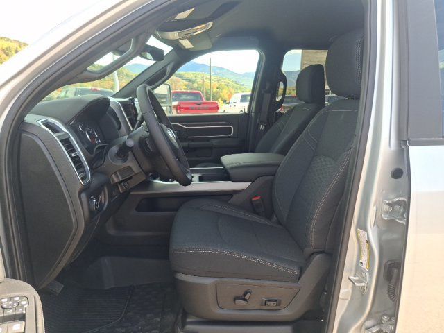 2026 Ram 2500 BIG HORN CREW CAB 4X4 6'4 BOX - 23077607 - 9