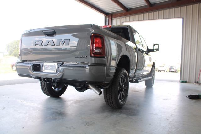 2026 Ram 2500 Black Express 4x4 Crew Cab 6'4" Box - 23054580 - 12