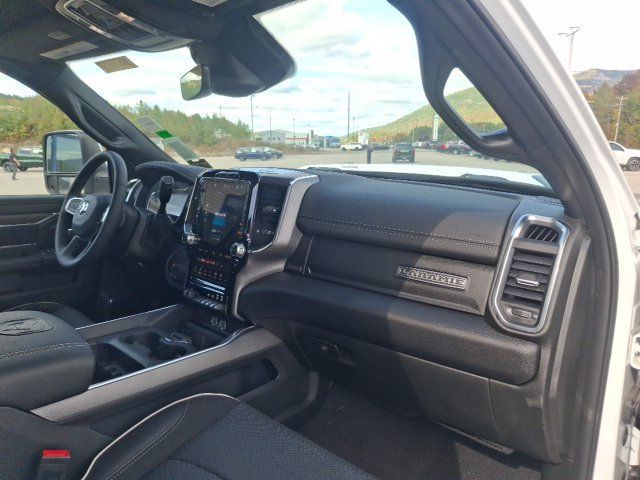2026 Ram 2500 LARAMIE CREW CAB 4X4 8' BOX - 23077299 - 24