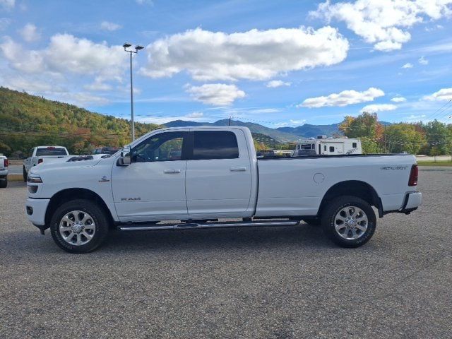 2026 Ram 2500 LARAMIE CREW CAB 4X4 8' BOX - 23077299 - 3