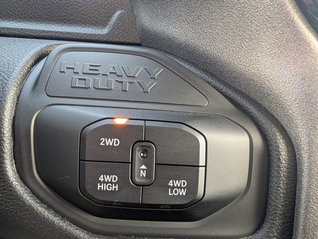 2026 Ram 2500 Tradesman 4x4 Crew Cab 6'4" Box - 22960607 - 26