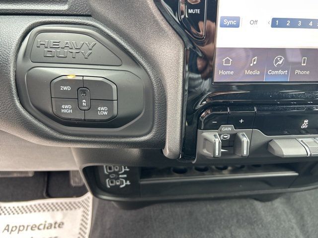 2026 Ram 2500 Tradesman 4x4 Crew Cab 6'4" Box - 22979077 - 13