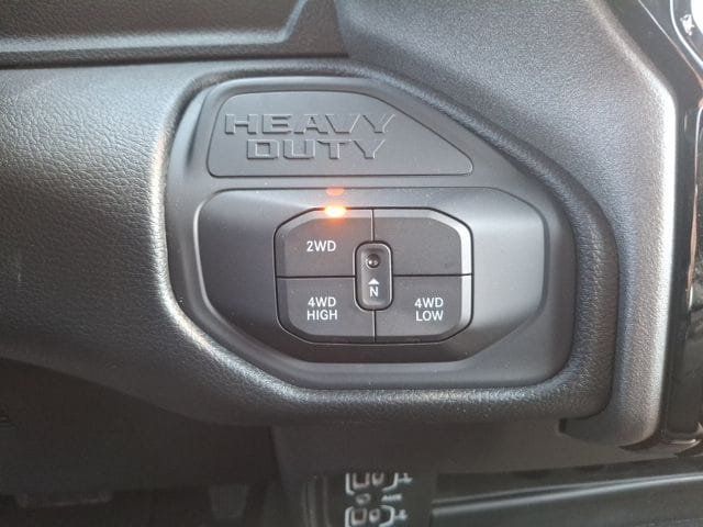 2026 Ram 2500 TRADESMAN CREW CAB 4X4 - 23077722 - 24