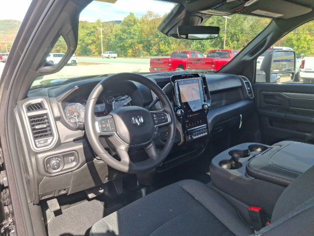2026 Ram 2500 TRADESMAN REGULAR CAB 4X4 8' BOX - 23077680 - 12