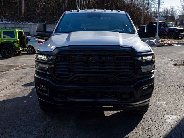 2026 Ram 3500 Chassis Cab TRADESMAN  REGULAR  4X4 60' CA - 23078016 - 1