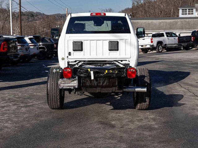 2026 Ram 3500 Chassis Cab TRADESMAN  REGULAR  4X4 60' CA - 23078016 - 4