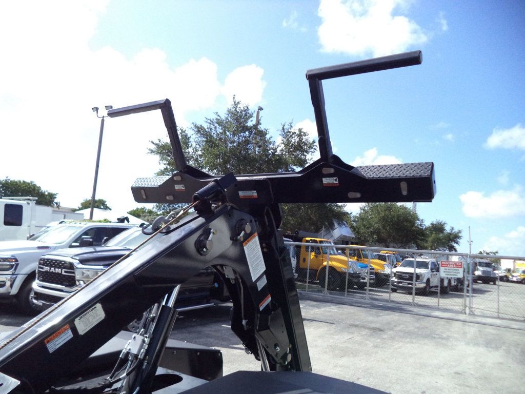 2026 Ram 4500 Big Horn 4x2 w/ Jerr-Dan Wrecker MPL-NG Steel Self Loader Underlift - 23056769 - 23